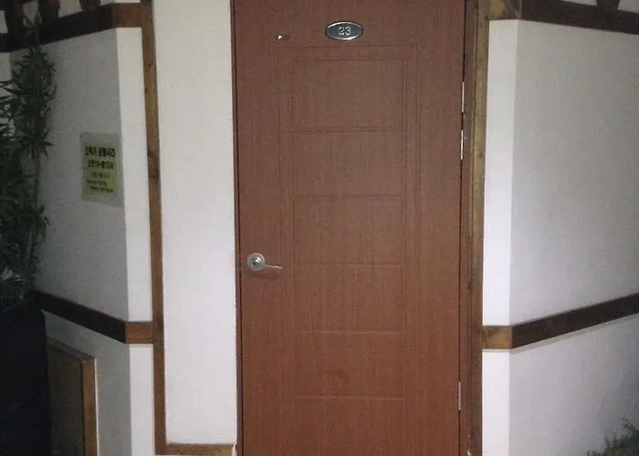 Gasthof Itaewon Land Spa & Guesthouse