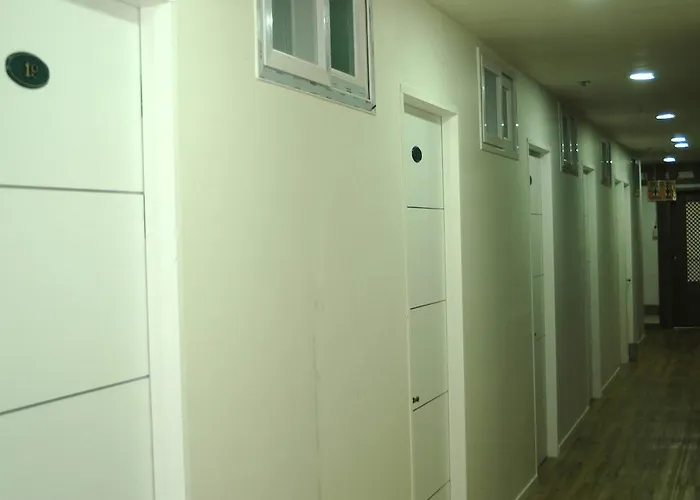 Itaewon Land Spa & Guesthouse