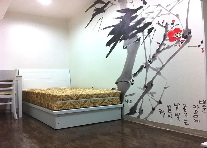 Itaewon Land Spa & Guesthouse
