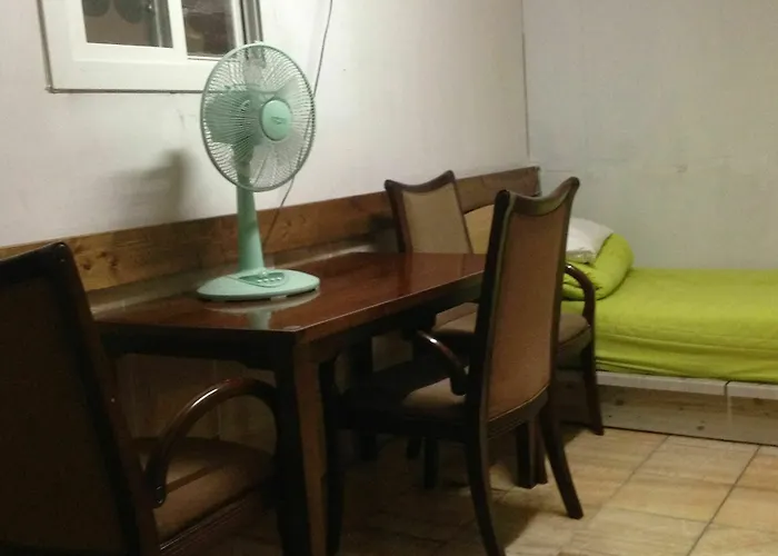 Itaewon Land Spa & Guesthouse Gasthof 2*